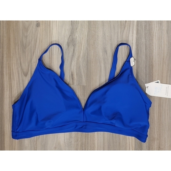 NWT Bikini Top - Picture 1 of 4
